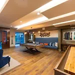 Downtown Apt Free Parking - Pool - Gym - Fully Kitchen