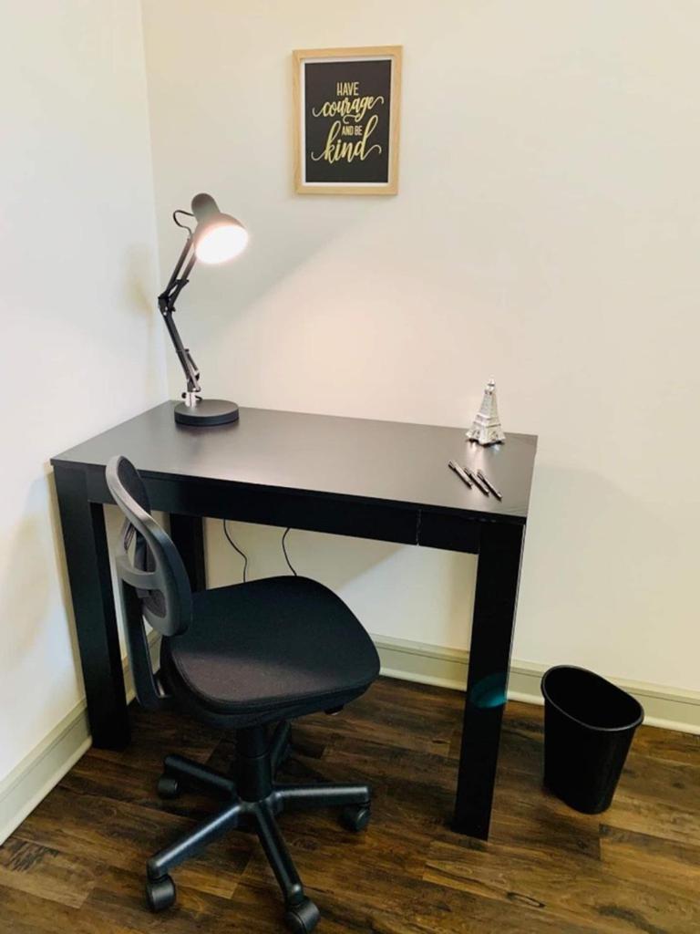 Downtown Free Parking - Pool - Gym - Fully Kitchen Daire *